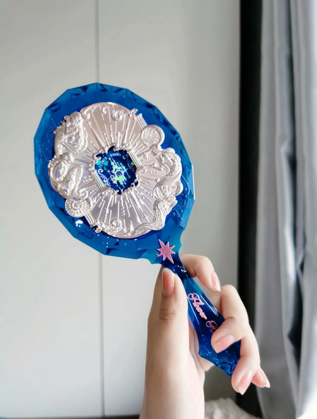 Flower Knows Crystal Mirror Moonlight Mermaid Exquisite Textured Hand Mirror Blue Pink Ladies Makeup Tools